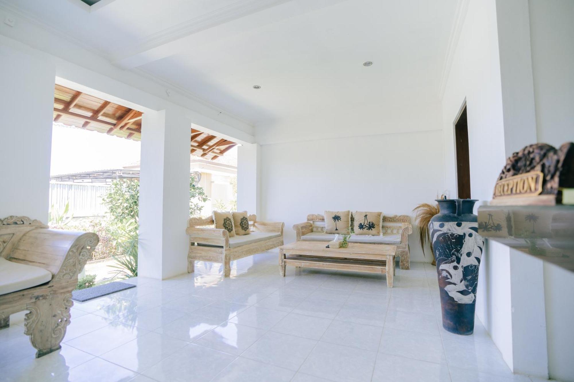Uluwatu Jungle Villa Exterior photo