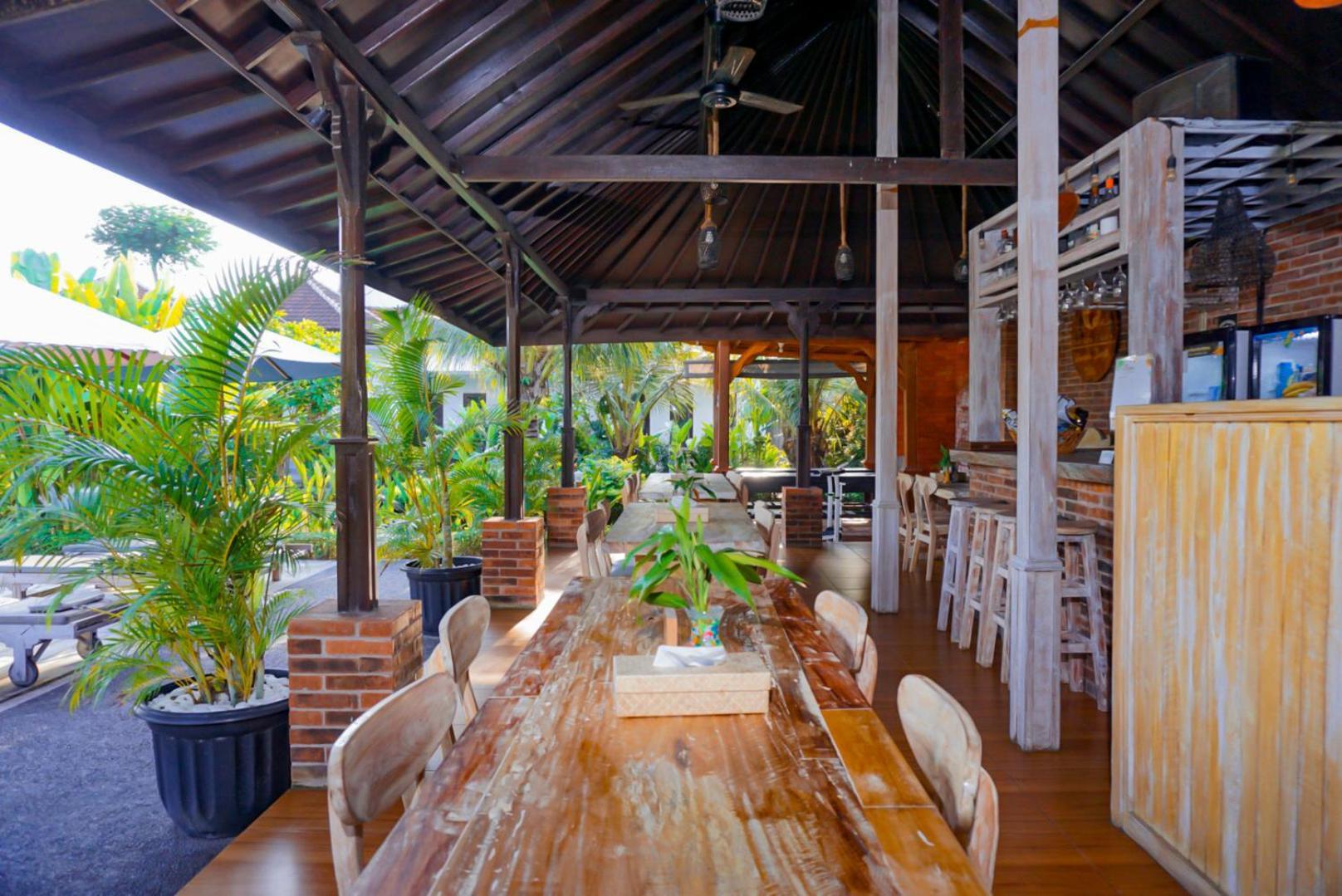 Uluwatu Jungle Villa Exterior photo